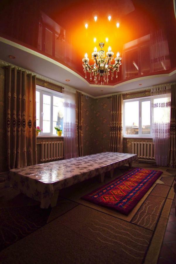 Bed and Breakfast Ecoulan Kochkor Esterno foto