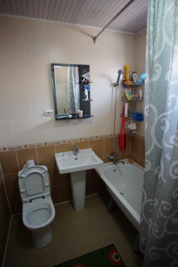 Bed and Breakfast Ecoulan Kochkor Esterno foto